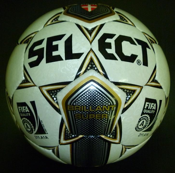 Мяч футбольный Select Brillant Super FIFA